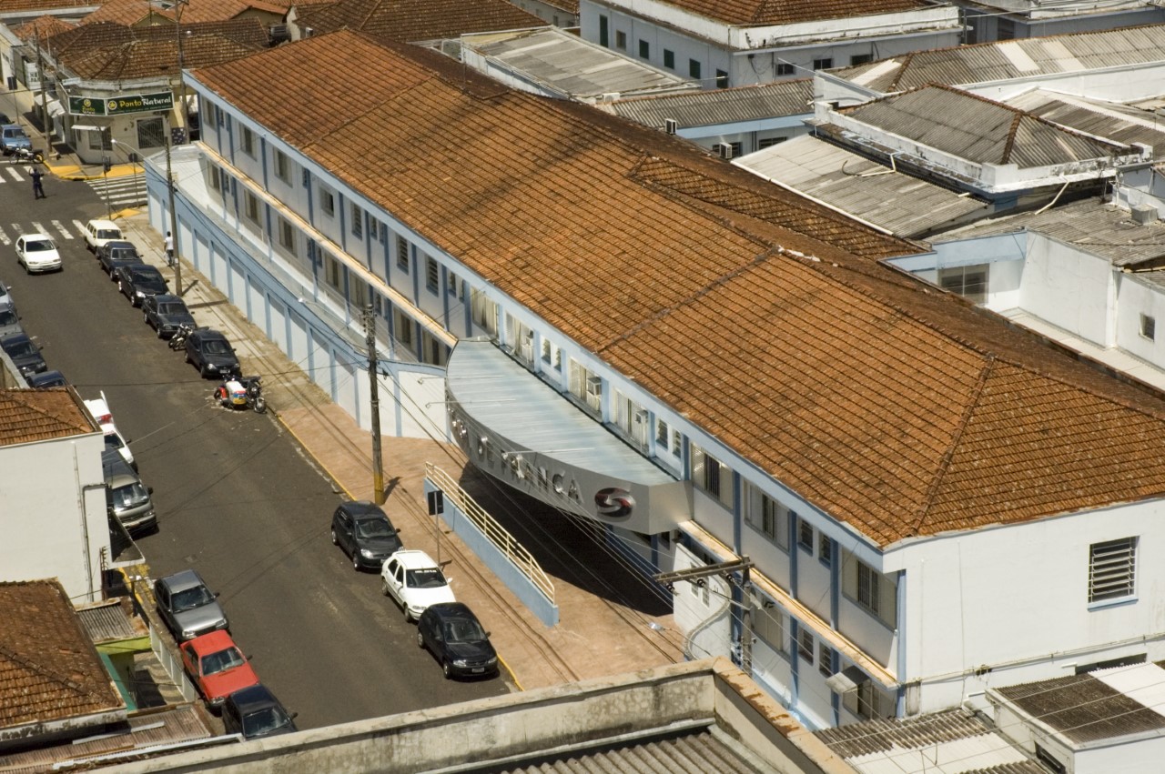 O projeto prevê a instalação destes leitos de UTI e Enfermaria no Hospital Geral (Santa Casa), no centro de Franca, em uma ala já existente que será utilizada para este fim 